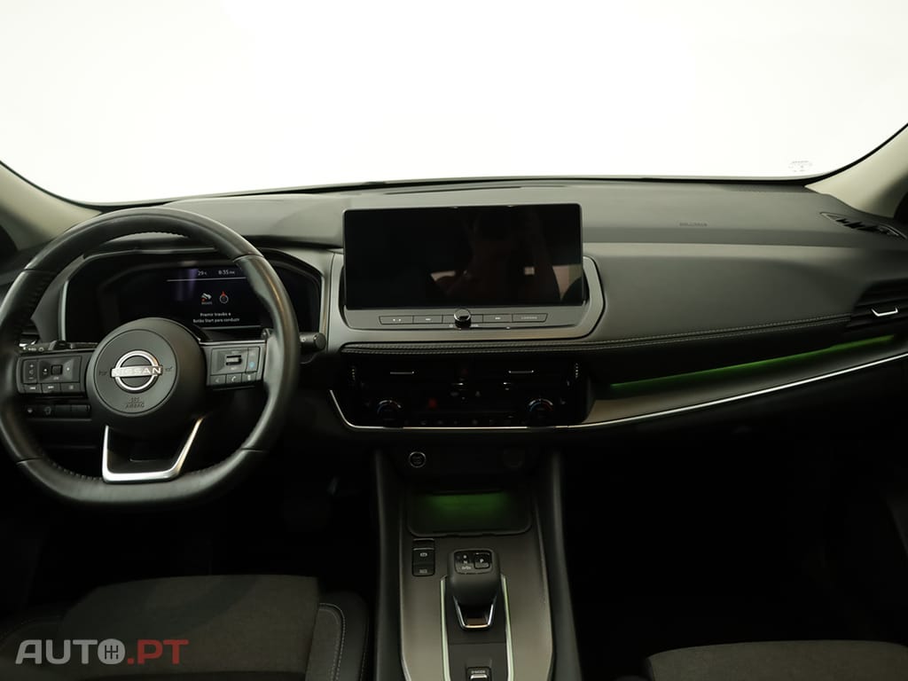 Nissan Qashqai Qashqai 1.3 DIG-T N-Connecta LED Xtronic