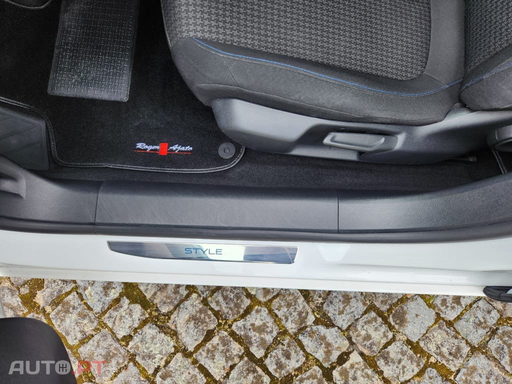 Peugeot 308 SW 1.5 BlueHDi Style