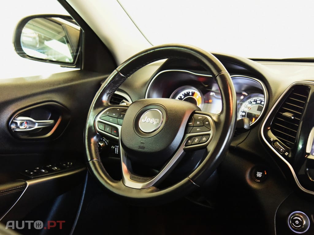 Jeep Cherokee 2.2 D Limited