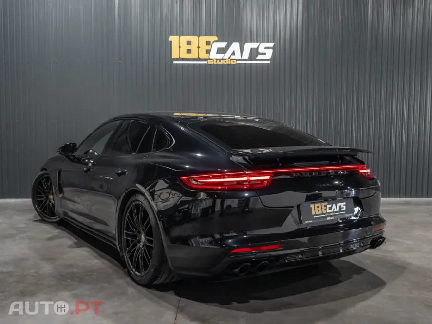 Porsche Panamera S PDK