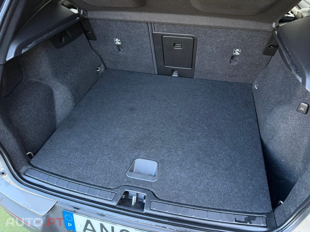 Volvo XC40 1.5 T5 PHEV R-Design