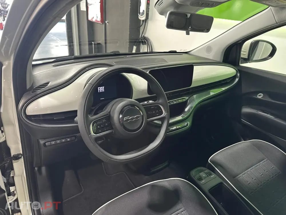 Fiat 500e 42 kWh