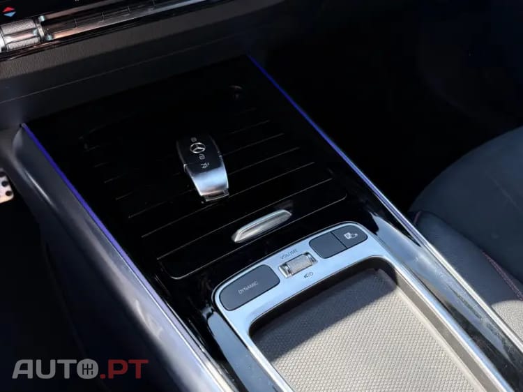 Mercedes-Benz GLA 180 d AMG Line