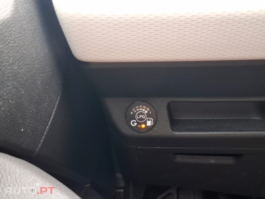 Renault Clio 1.0 TCe Evolution Bi-Fuel