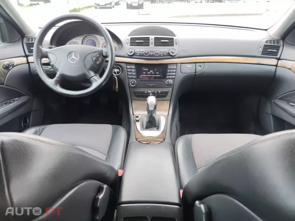 Mercedes-Benz E 220 CDi Avantgard