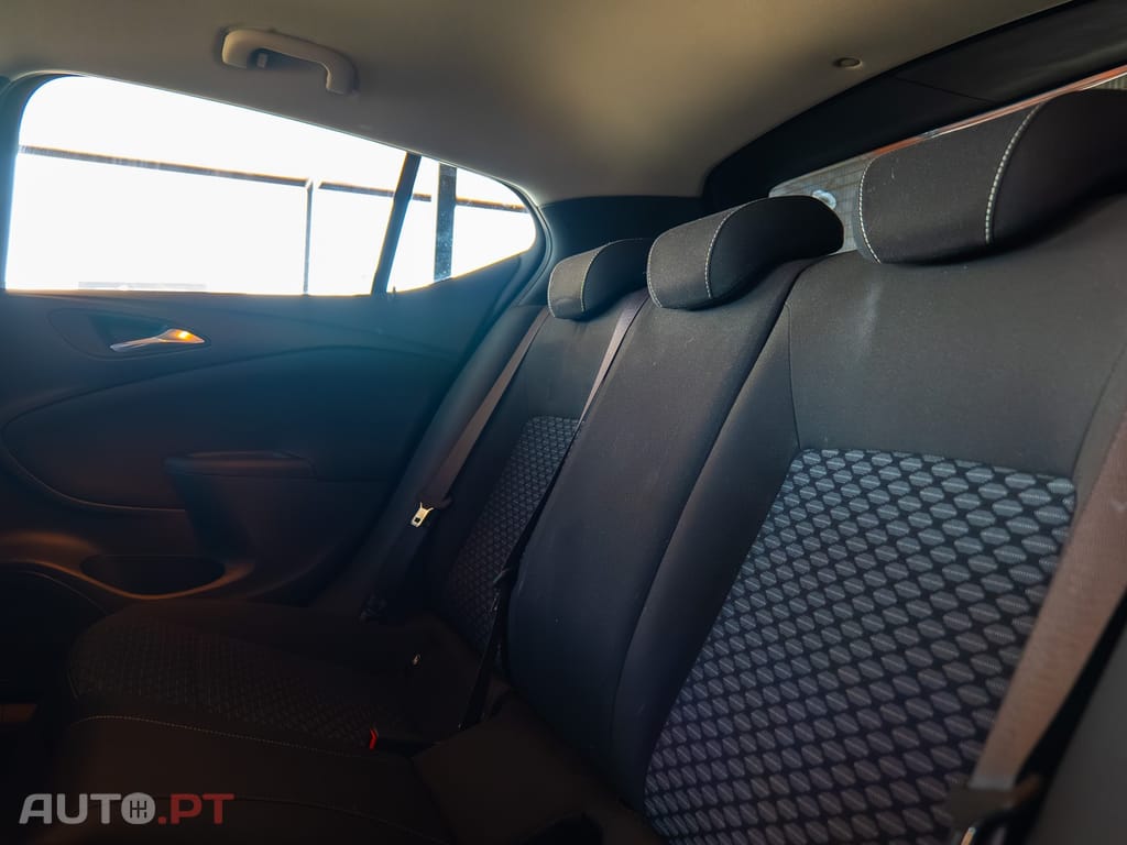 Opel Astra 1.6 CDTI Dynamic S/S