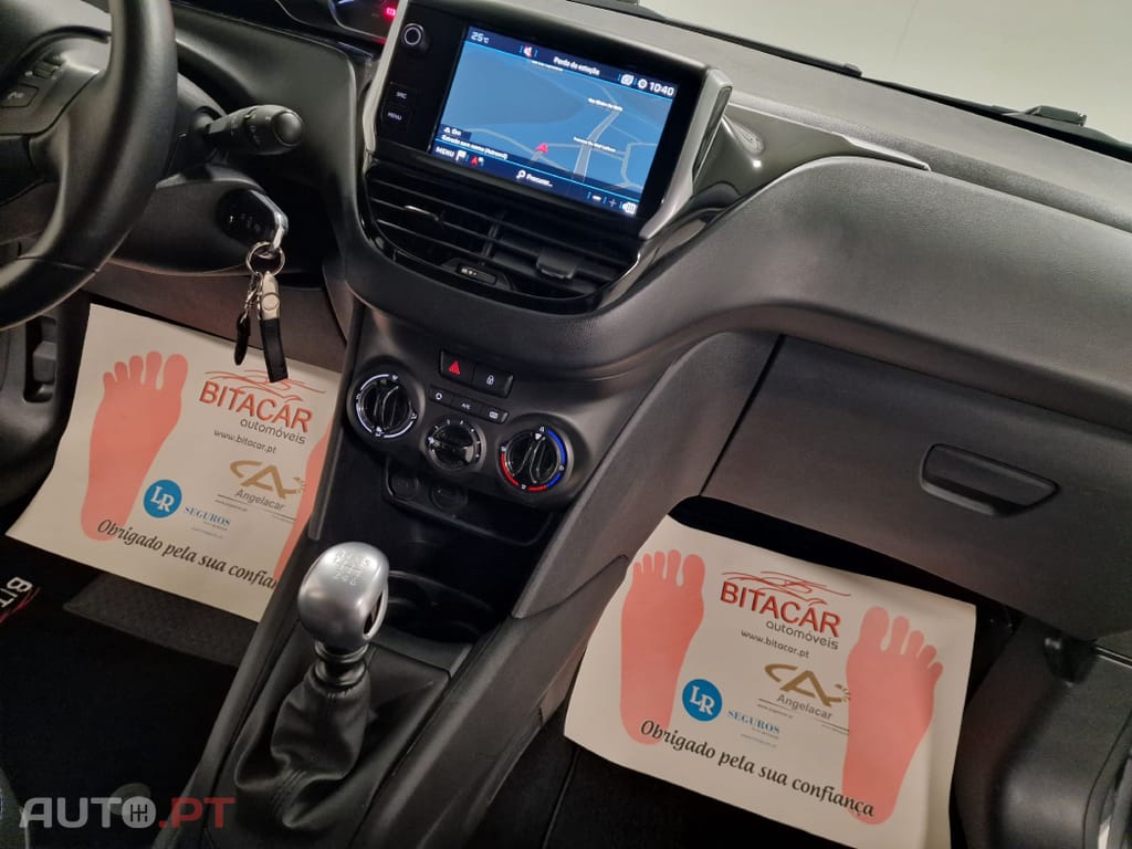 Peugeot 208 1.5 BLUEHDI 102CV SIGNATURE GPS CAMARA TRASEIRA