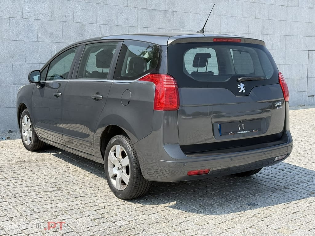 Peugeot 5008 1.2 PureTech Style