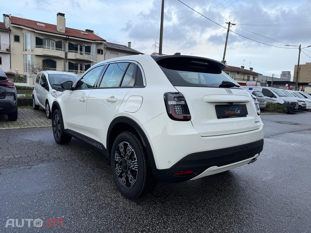 Fiat 600 1.2 Hybrid Icon