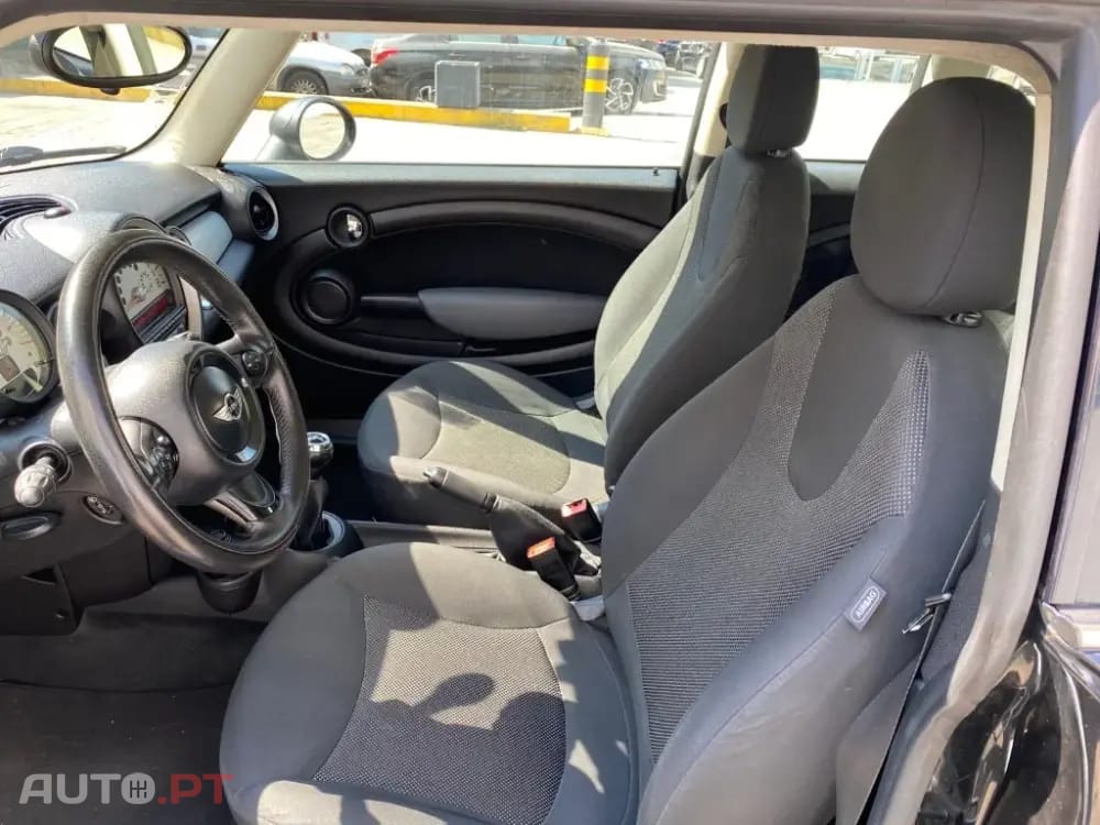 MINI Clubman Cooper D
