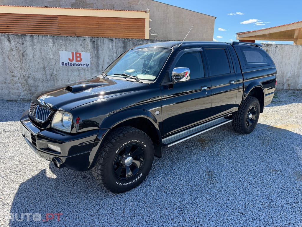 Mitsubishi L200 2.5 TD Strakar Elegance HT