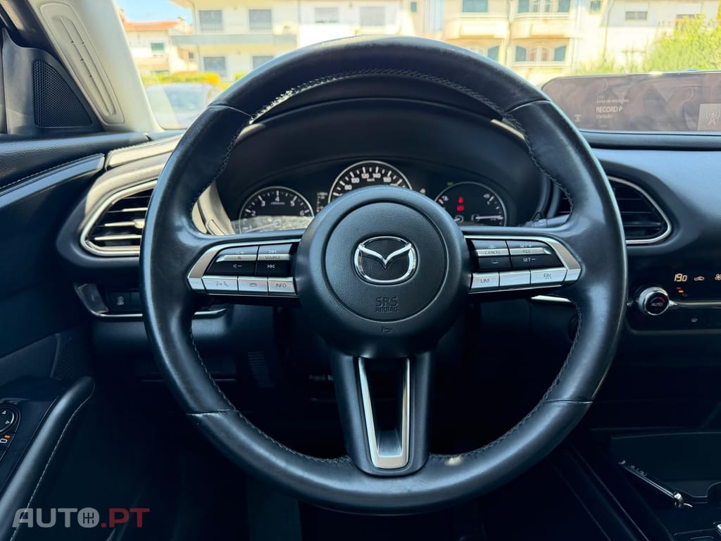 Mazda CX-30 2.0 e-Skyactiv-G Exclusive-line AT