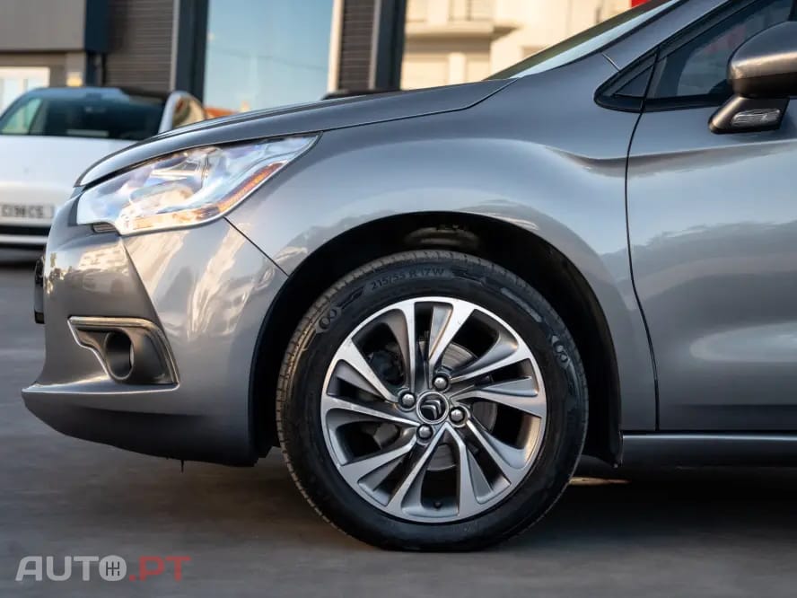 Citroen DS4 1.6 e-HDi So Chic CMP6