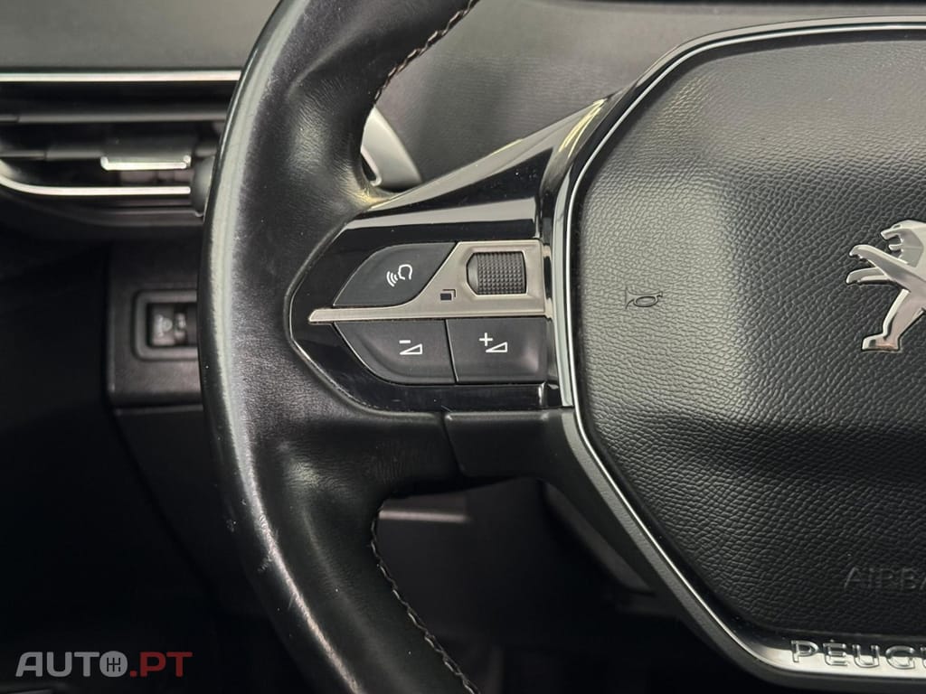 Peugeot 5008 1.5 BlueHDi Allure