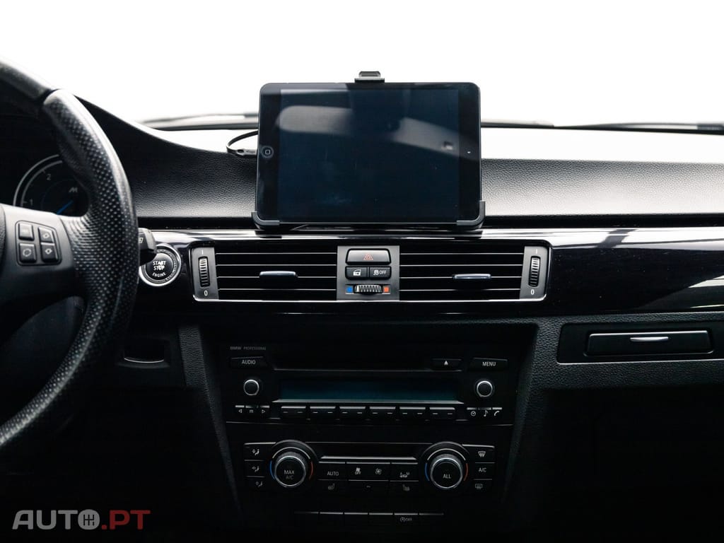 BMW 320 d Coupe Edição M