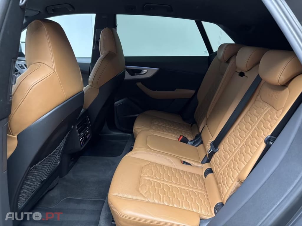 Audi RSQ8 4.0 TFSi quattro