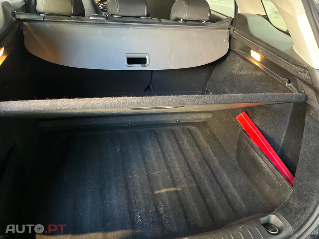 Fiat Tipo 1.3 MTJ LOUNGE