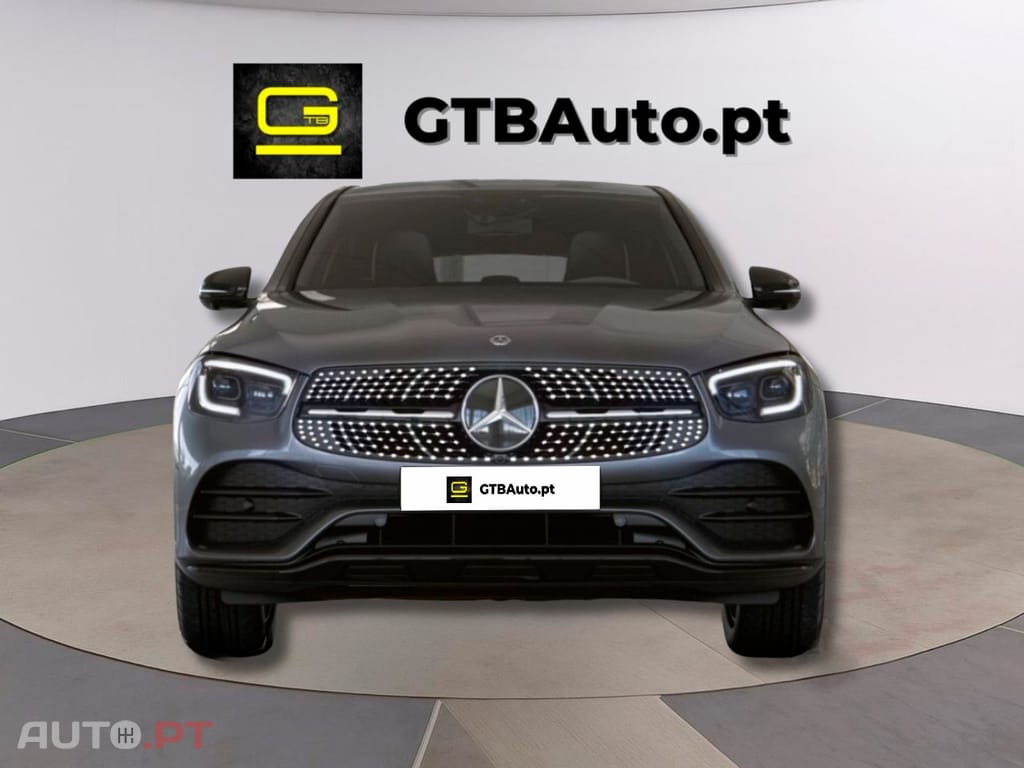 Mercedes-Benz GLC 300 I.V.A DEDUTÍVEL e 4M AMG
