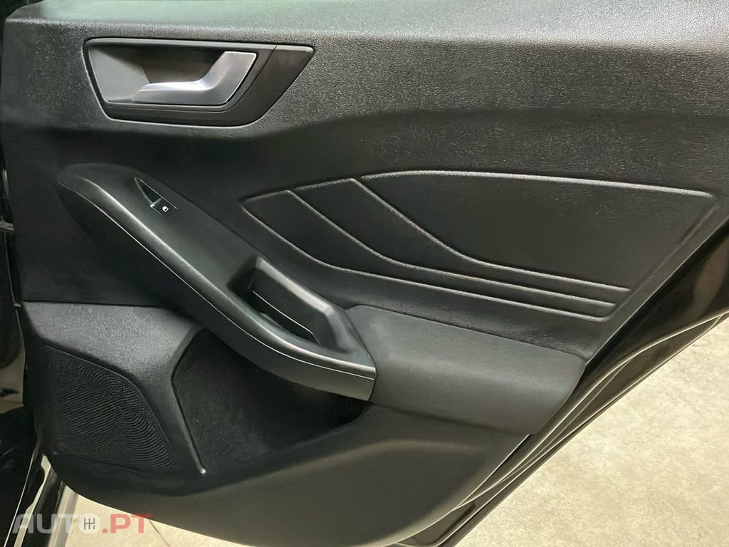 Ford Focus 1.0 EcoBoost MHEV ST-Line