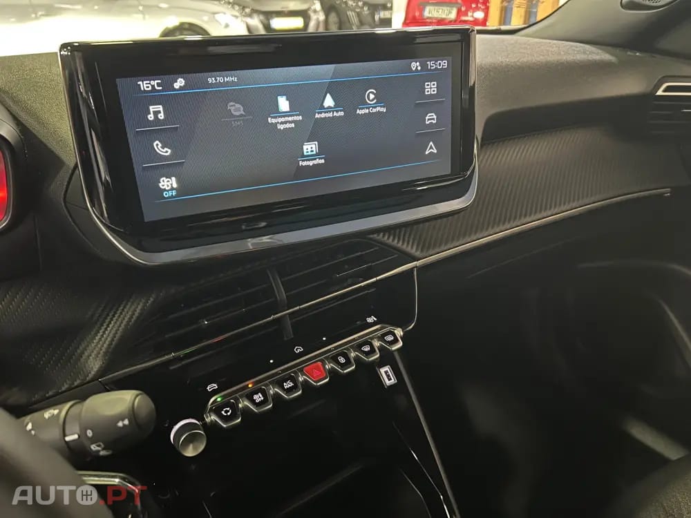 Peugeot 2008 1.2 PureTech Style
