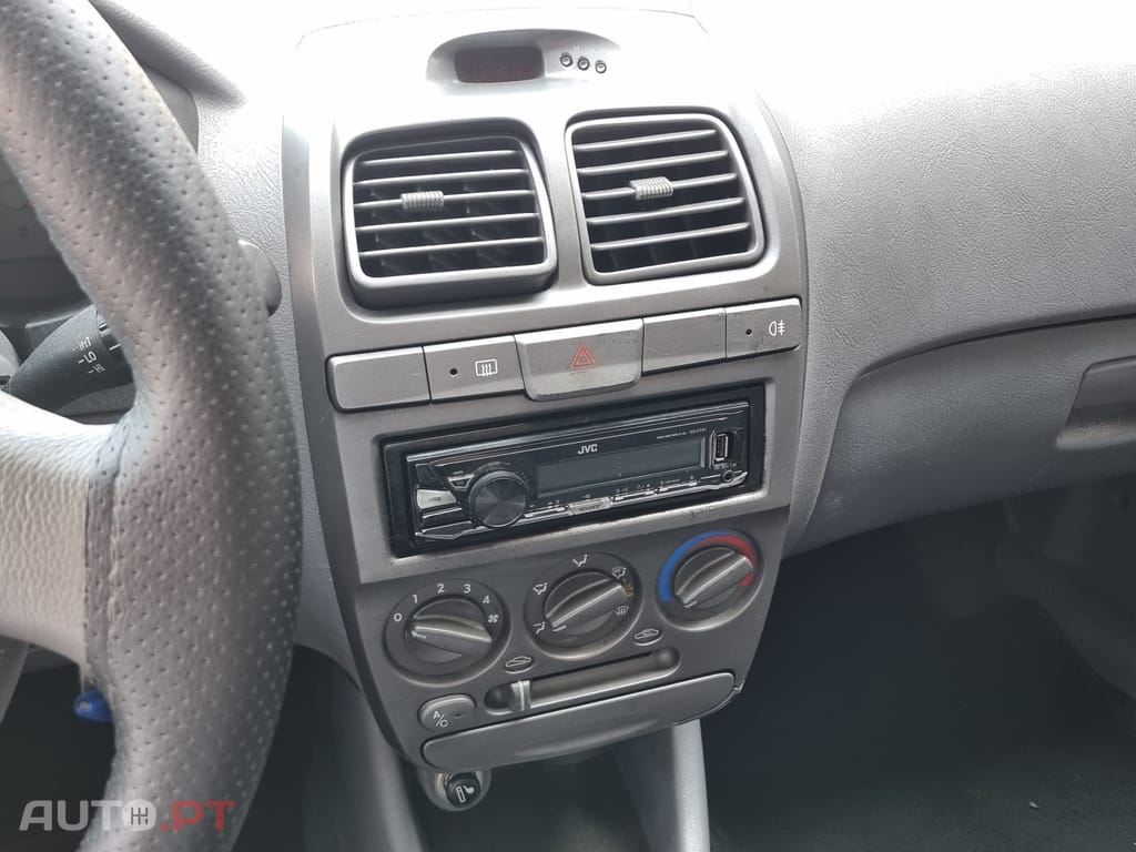 Hyundai Accent 1.3 GL