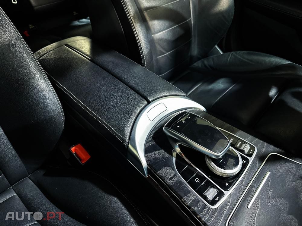 Mercedes-Benz C 350 e 7G-TRONIC AMG Line