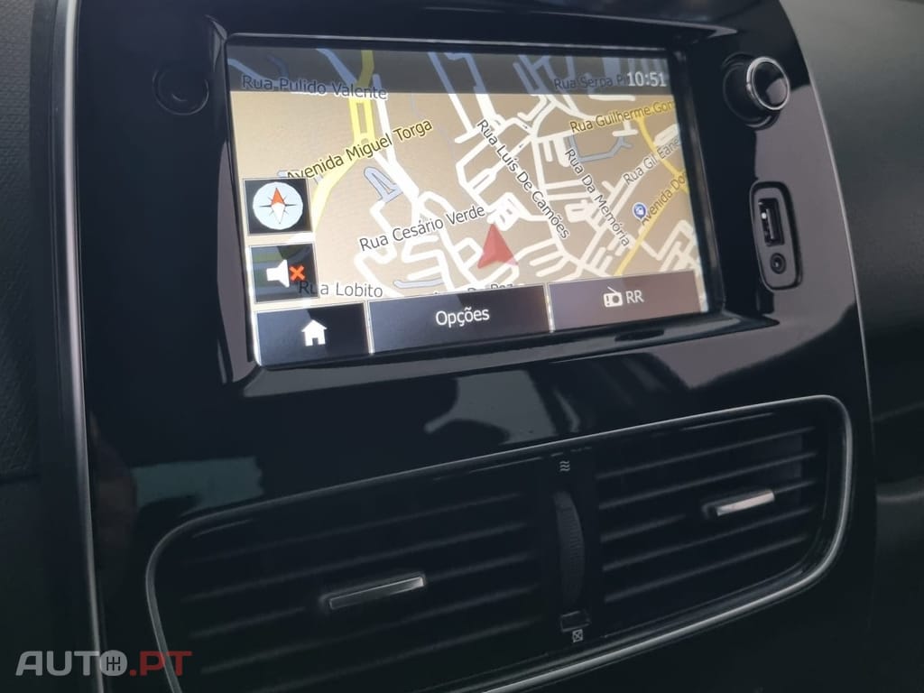 Renault Clio 1.5 dCi Luxe EDC