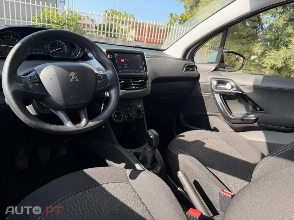 Peugeot 208 1.2 PureTech Active