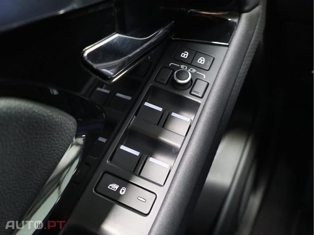 Land Rover Evoque 1.5 I3 PHEV 300 AWD Auto S