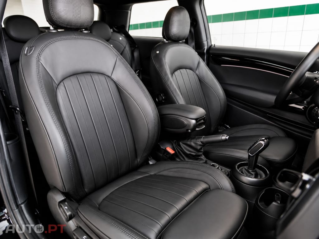 MINI Cooper Cooper Auto