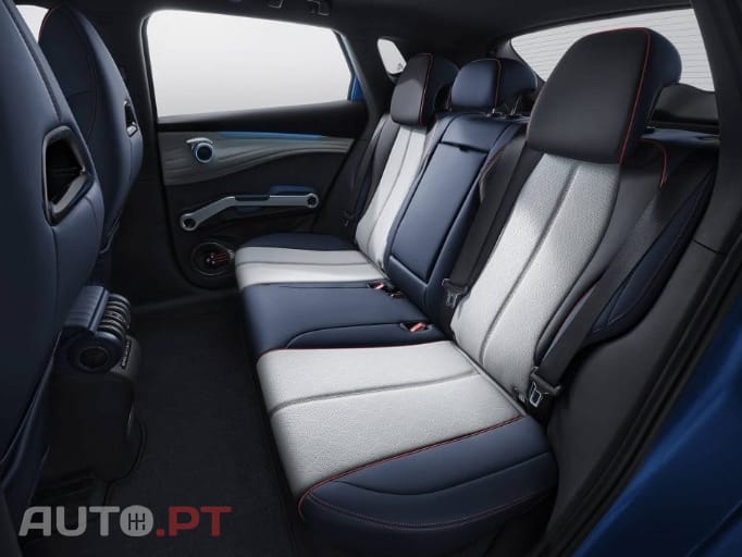 BYD Atto 3 ATTO 3 60 5 kWh 204 ch design NOVO 10KM