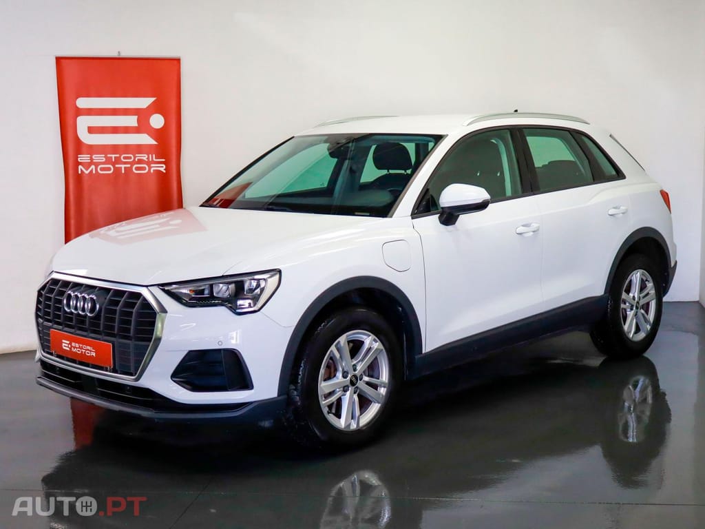 Audi Q3 45 TFSIe S tronic