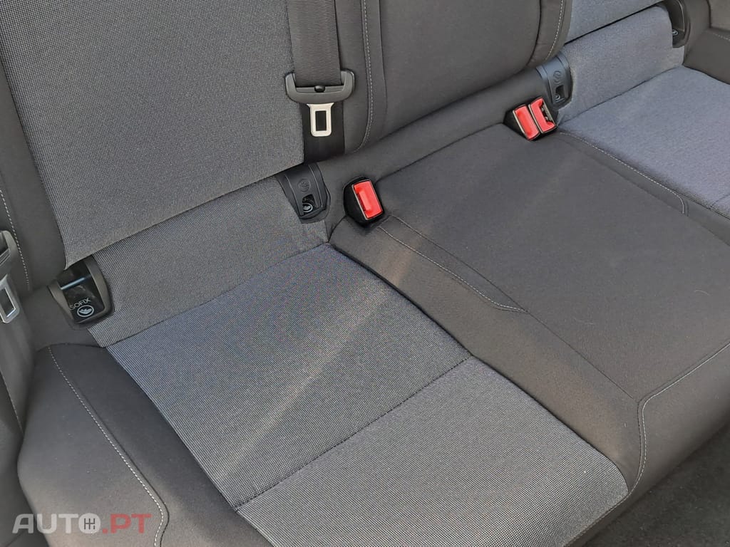 Volkswagen Golf 1.6 tdi confortline 110cv