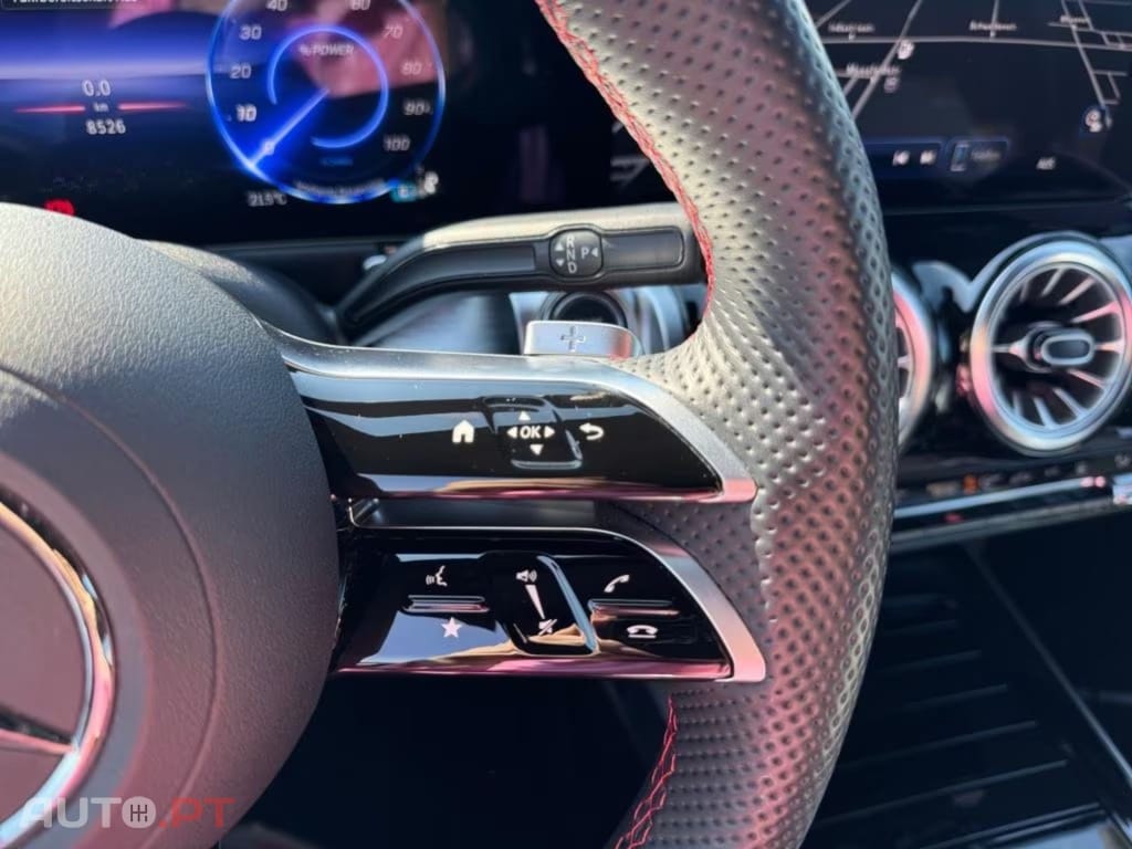 Mercedes-Benz EQB I.V.A DEDUTIVEL 300 4M AMG Adv 