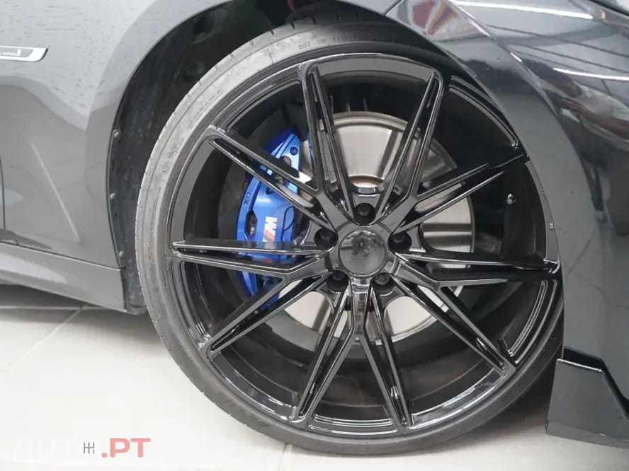 BMW 330 e iPerformance Sport Line