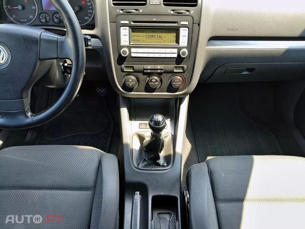 Volkswagen Golf 2.0 TDi Sport