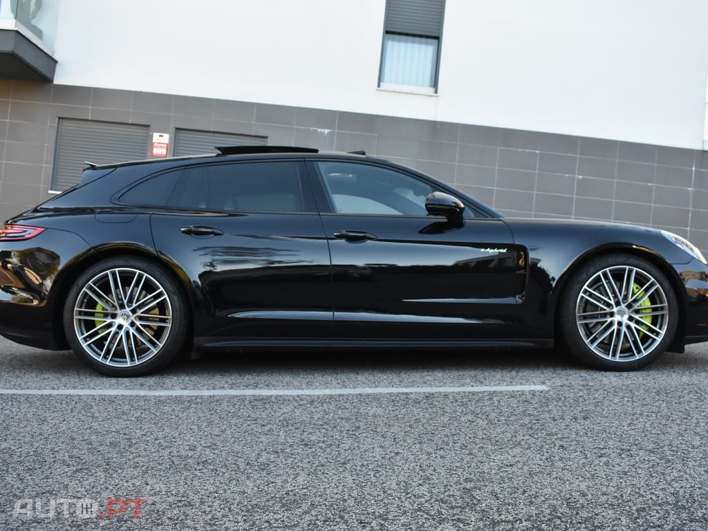 Porsche Panamera ST 4 E-Hybrid