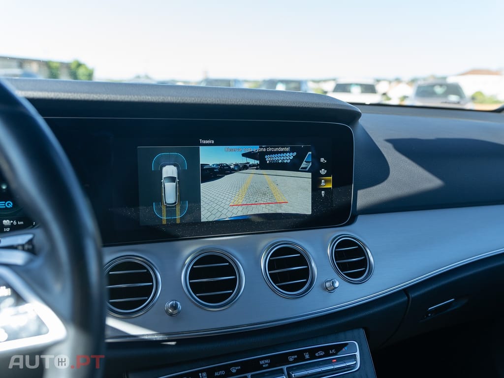 Mercedes-Benz E 300 de Avantgarde