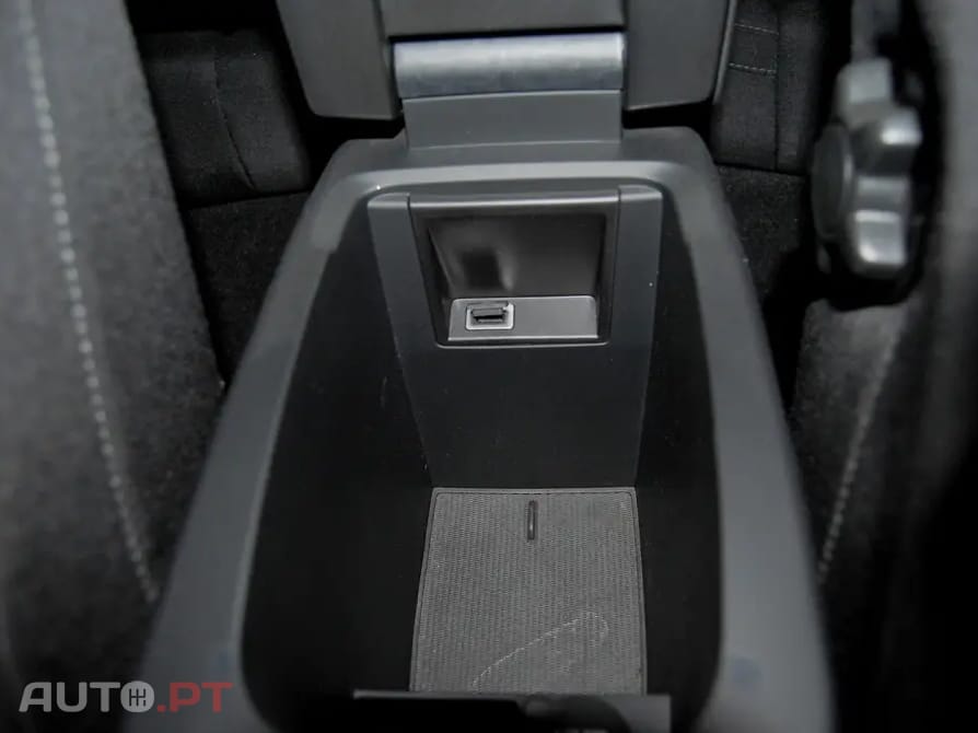 Volvo V40 2.0 D2 Kinetic