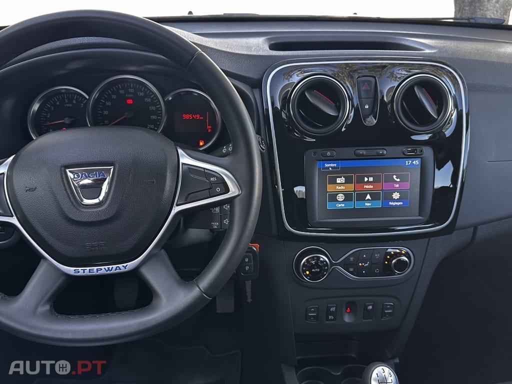 Dacia Sandero 0.9 TCe Techroad