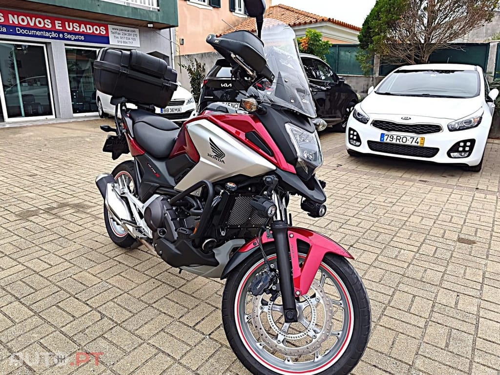 Honda NC750X NC750X DCT