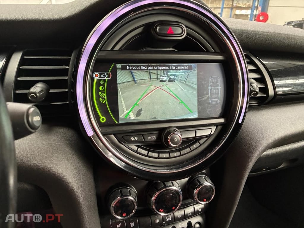 MINI Cabrio Cooper S Finition Red Hot Chili