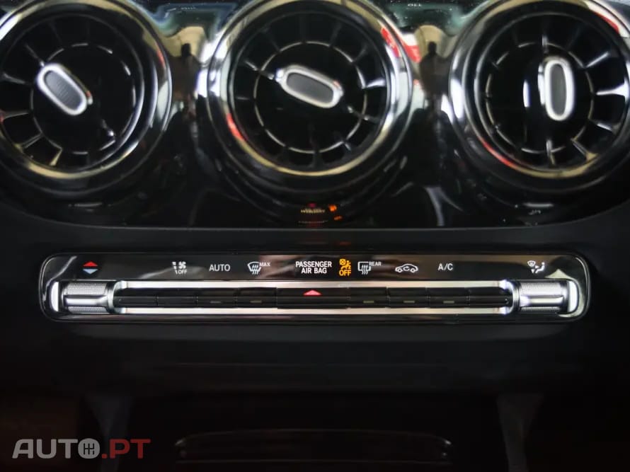 Mercedes-Benz GLA 180 d Style