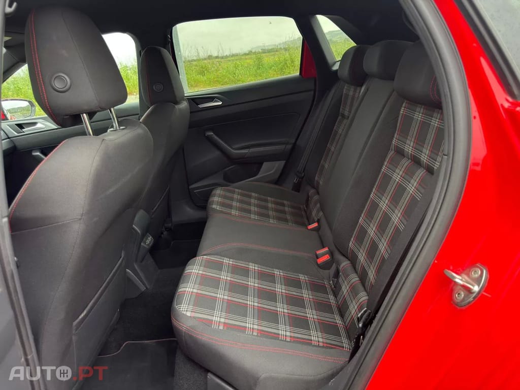 Volkswagen Polo 2.0 TSI GTI DSG