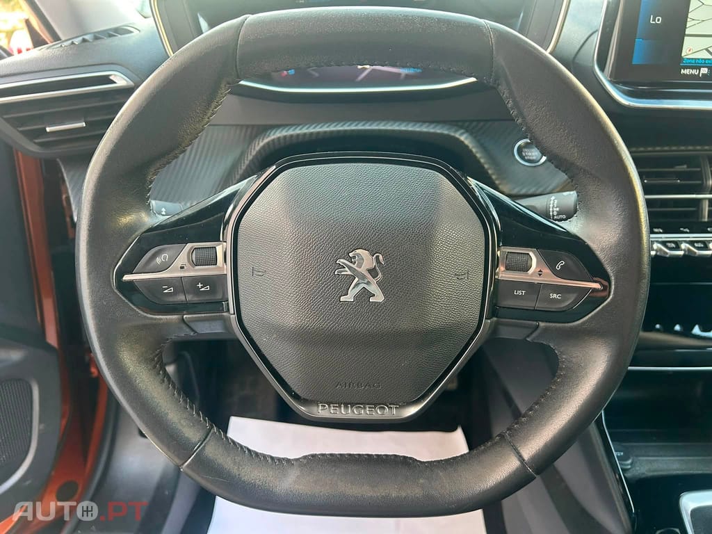 Peugeot 2008 1.5BlueHDI Allure Pack