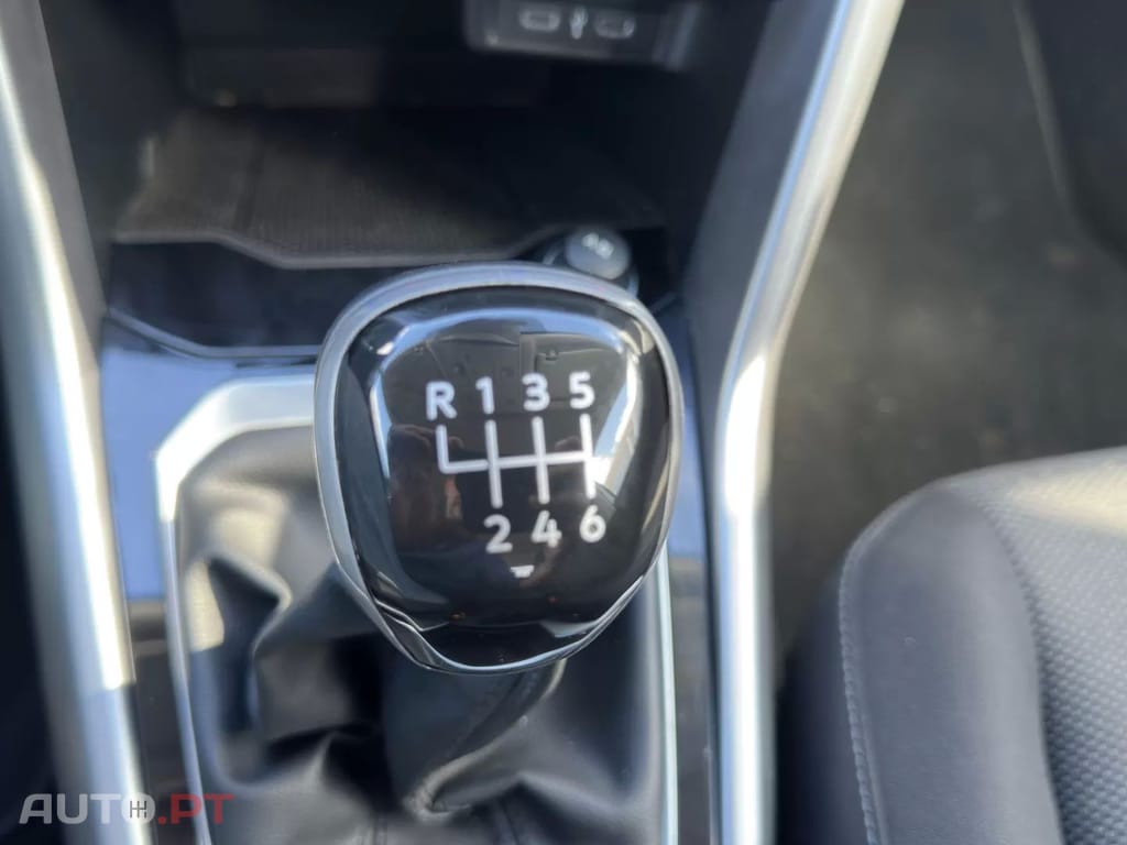 Volkswagen T-Roc 1.0 TSI Life