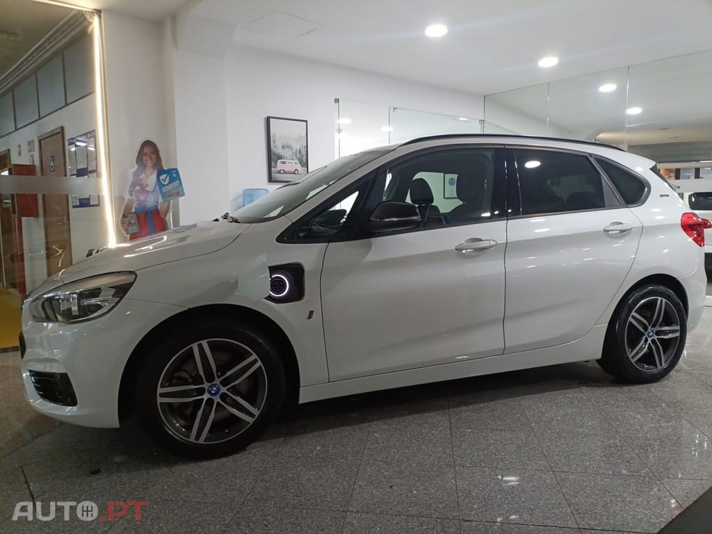 BMW 225 Line Sport