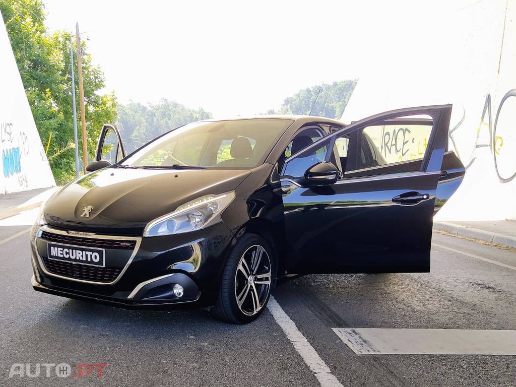 Peugeot 208 Puretech Turbo GT line