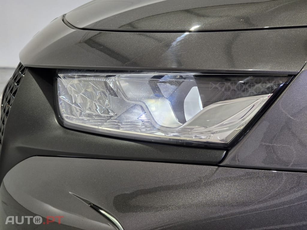DS DS7 Crossback E-Tense Performance Line EAT8