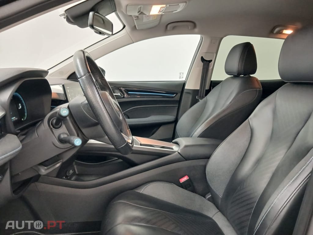 MG MG5 61 kWh Luxury